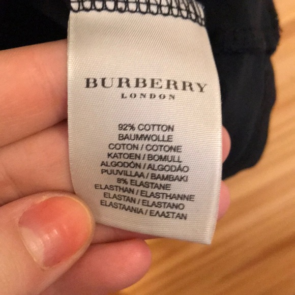 Black burberry gold logo short sleeve t! Sz S - Picture 3 of 5